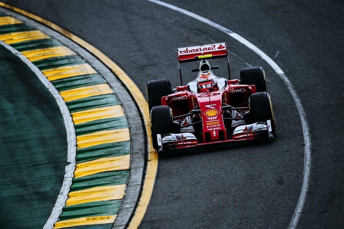 Pole espectacular de fernando alonso en silverstone